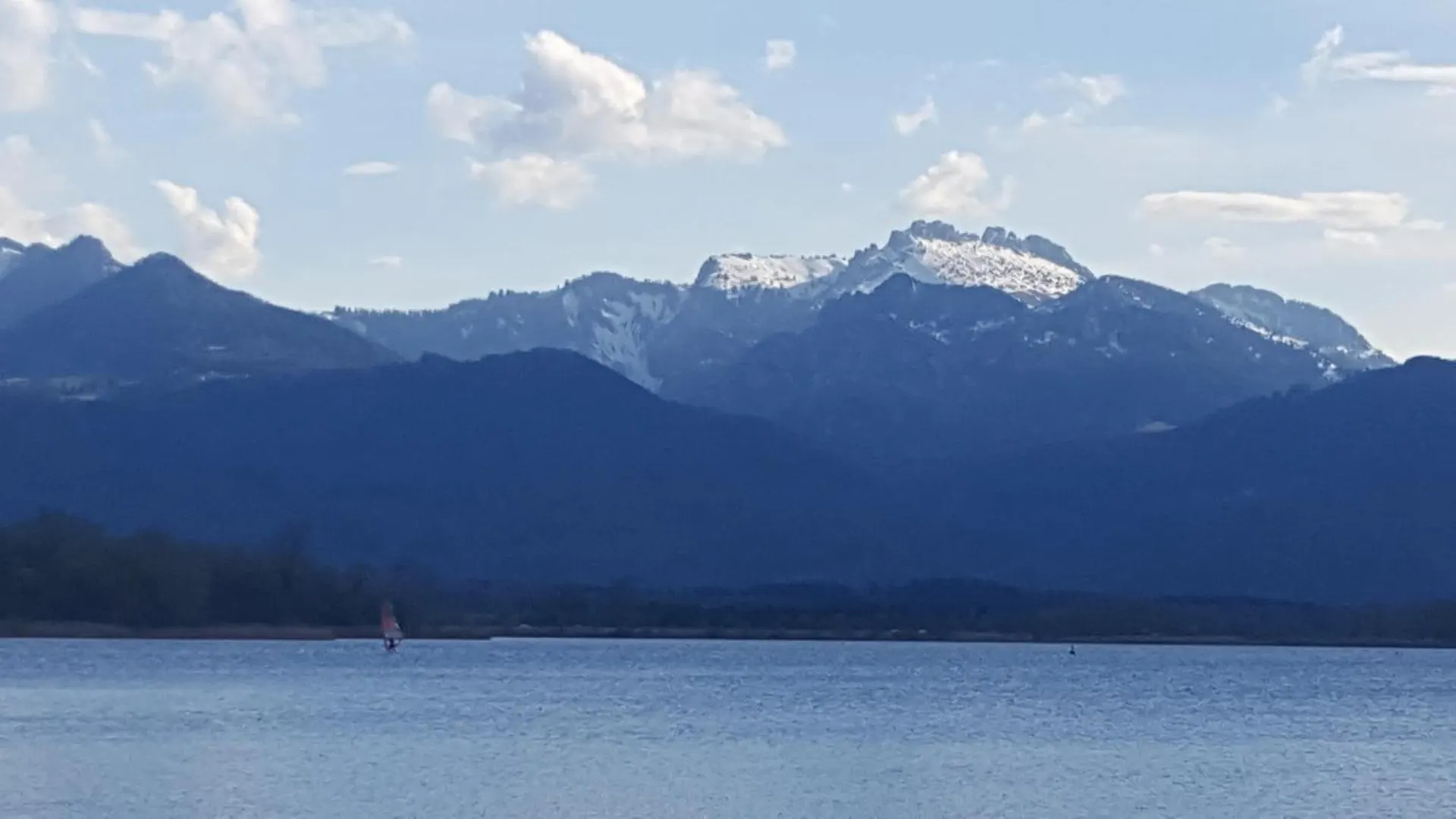 Apartment AD FONTES Suite - 80qm mit 3 Zi&Sauna&2 Bädern am Chiemsee! Übersee