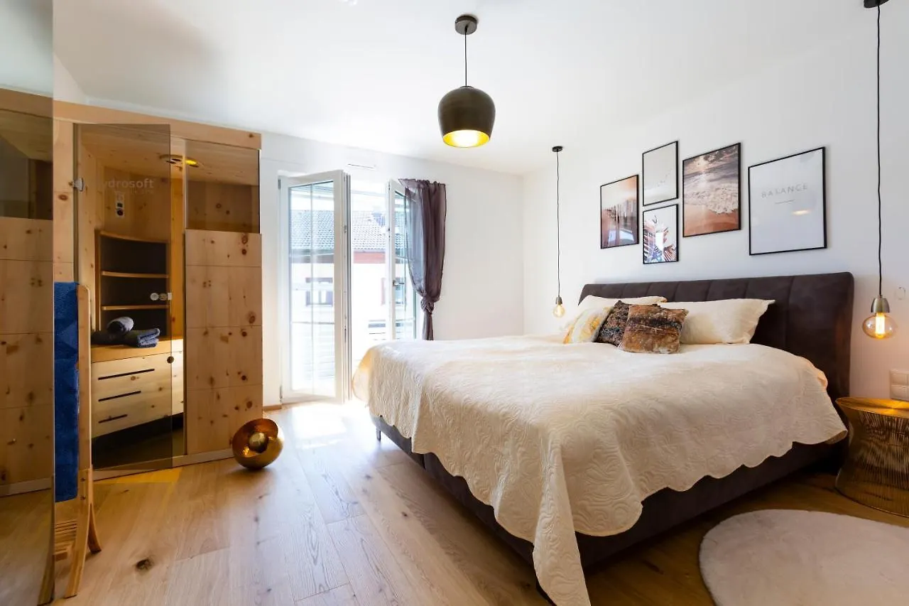 Apartment AD FONTES Suite - 80qm mit 3 Zi&Sauna&2 Bädern am Chiemsee! Übersee